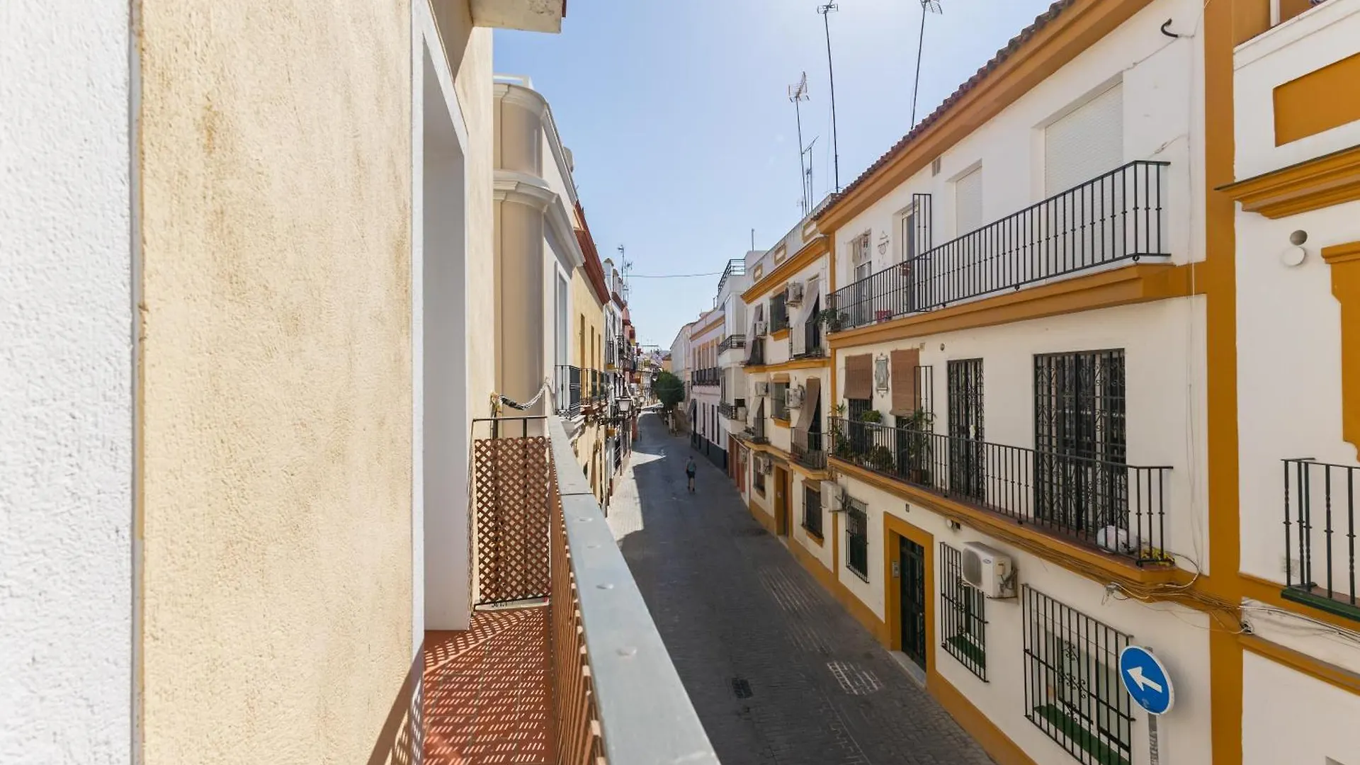 Charming 2 Bedroom Apartment At Iconic Triana Neighborhood By Ocityzen Sewilla
